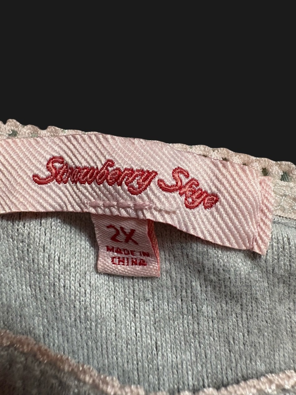 Cropped Tank - Picture 3 of 3